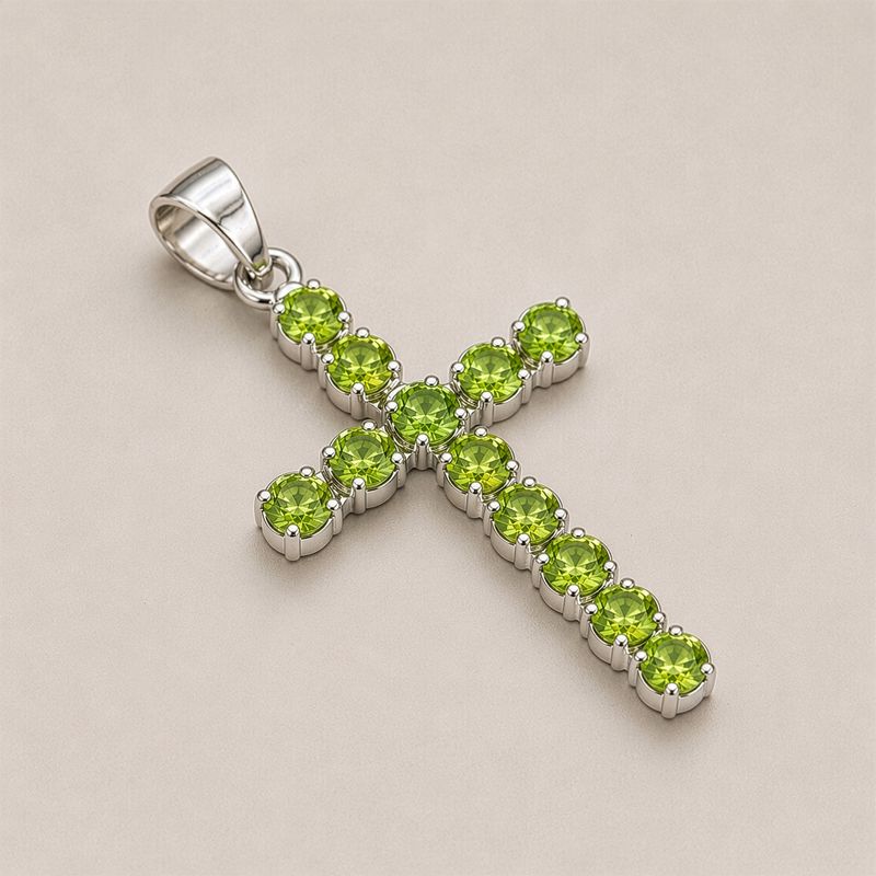 Colgante devocional indio - plateado (cadena de 45 cm) - crucifijo de peridoto
