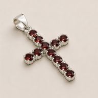 Colgante devocional de la India - bañado en plata (cadena de 45 cm) - crucifijo de granate