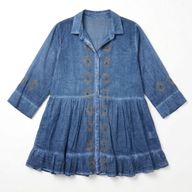 Nomad Sari en la colección Med - Vestido túnica - Azul oscuro con estampado en bloque de ojo mal de ojo (M-L)