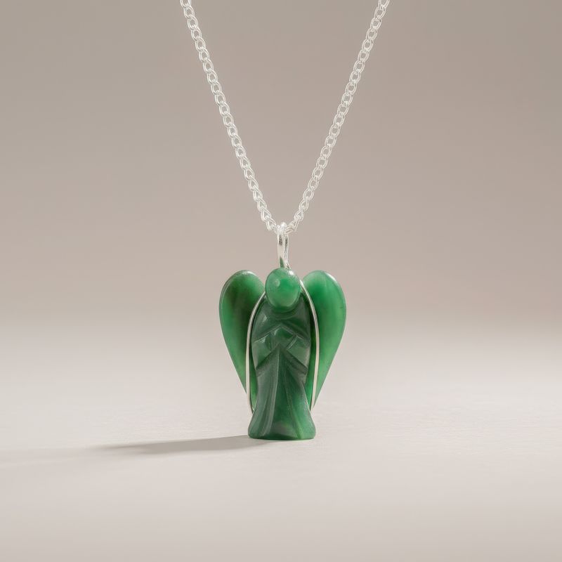 Colgante de ángel guardián de gema - aventurina verde
