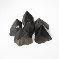 Puntas pulidas de piedra preciosa - turmalina india (aprox. 5-6 piezas)