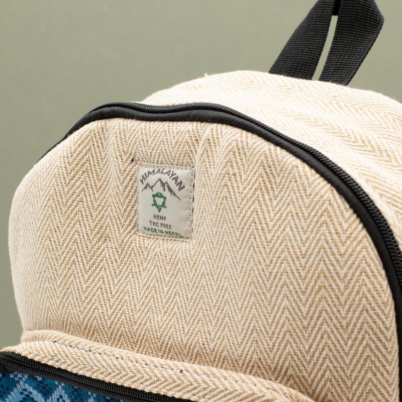 Mochila Kathmandu estándar - Diseño Dhaka (34x27x10 cm)