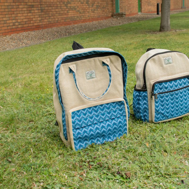 Mochila Kathmandu Grande - Diseño Dhaka (39x28x13 cm)