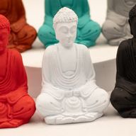 Matt Mini Buddha (Colores surtidos)