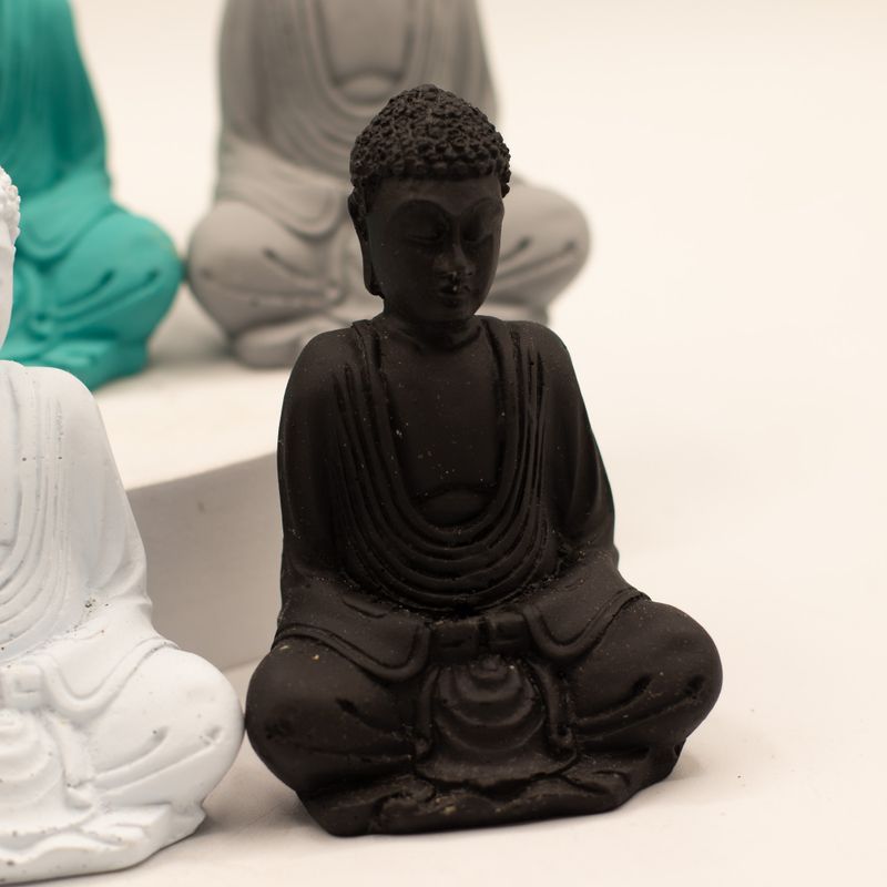 Matt Mini Buddha (Colores surtidos)