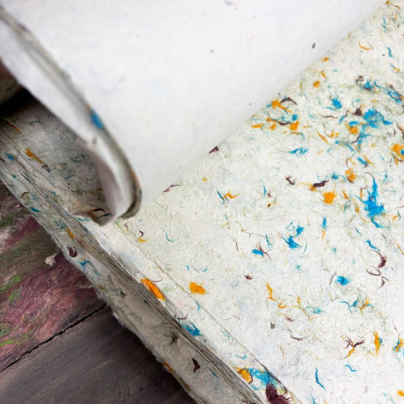 Lokta Craft / Papel de regalo (51x76cm) - Algodón floral mixto