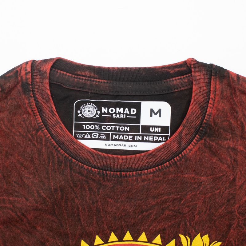 Nomad Sari Camiseta de algodón lavado a piedra - Mandala de dragón - Granate - Mediano