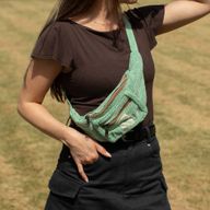 Bolso tipo cinturón de algodón y cáñamo (o riñonera) - Salvia
