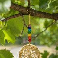 Campanillas indias - Árbol de la Vida de latón con cuentas de chakra - 3 campanas - 6.5x31cm