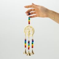 Campanillas indias - Árbol de la Vida de latón con cuentas de chakra - 3 campanas - 6.5x31cm