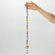 Campanillas indias - OM de latón con cuentas de chakra, campanas en cuerda - 53cm
