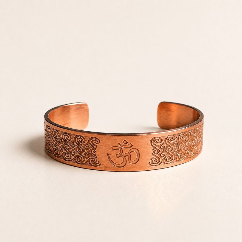 Pulseras de cobre macizo con grabados de afirmaciones (varias)