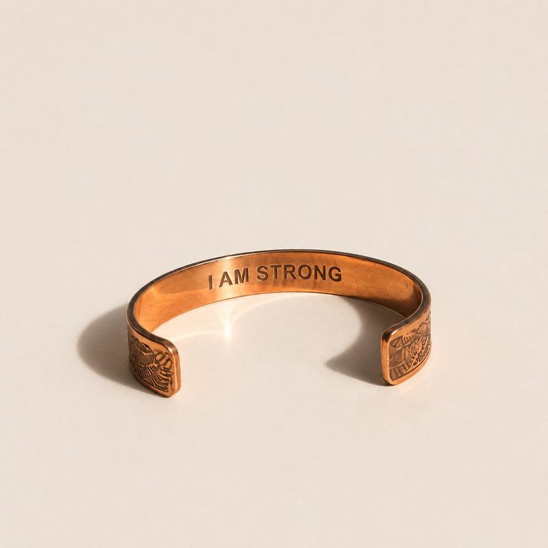 Pulseras de cobre macizo con grabados de afirmaciones (varias)
