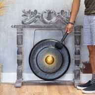 Gong mediano en soporte - 50 cm - Negro