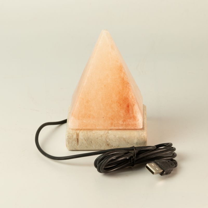 Lámpara de sal piramidal USB de calidad - 9 cm (múltiple)