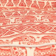 Cama para patitas - Elefante afortunado - Rojo 60x50x14 cm