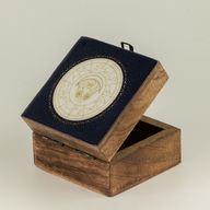 Caja pequeña esmaltada - Virgo