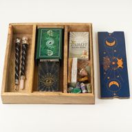 Bandeja de tarot con fases lunares en azul y soporte para cartas