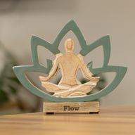 Figura de madera de mujer haciendo yoga - Flor de loto - Verde azulado - Flow