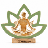Figura de madera de mujer haciendo yoga - Flor de loto - Salvia - Armonía