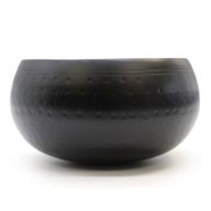 Tazón Grande Negro Golpeado - 18cm