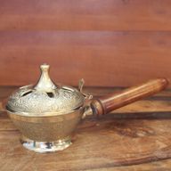 Incensario ornamentado