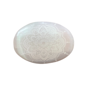 Piedra de palma de selenita - Mandala grabada