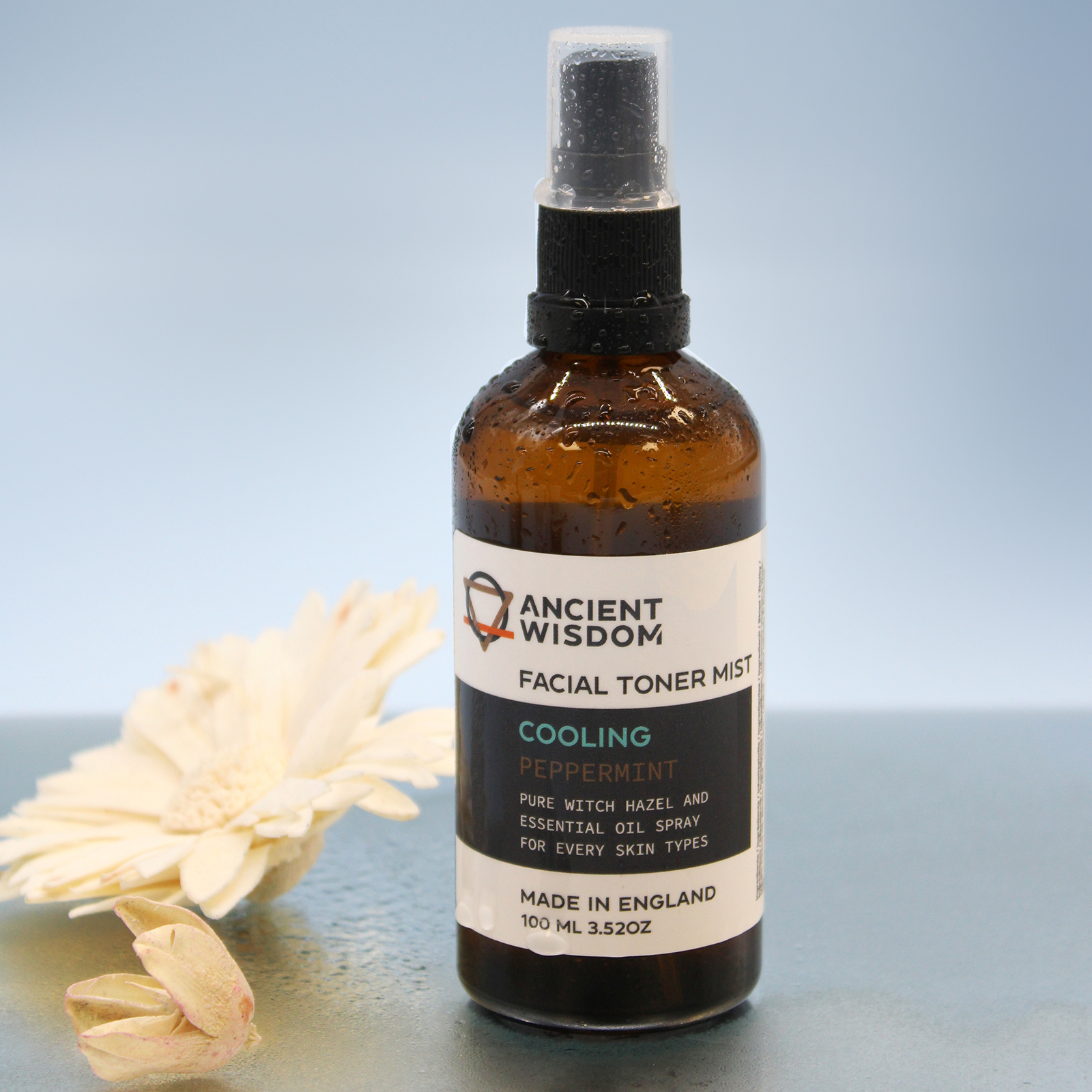 AW Artisan Dropshipping, fabricante, proveedor y distribuidor de Aerosol Hidratante Facial natural, la mejor forma de favorecer la circulación. A base de Hammamelios y menta.
