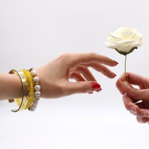 Añade nuestras pulseras de cobre a tu tienda online e impulsa tus ventas