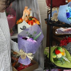 Reventa de ramos de flores de jabon